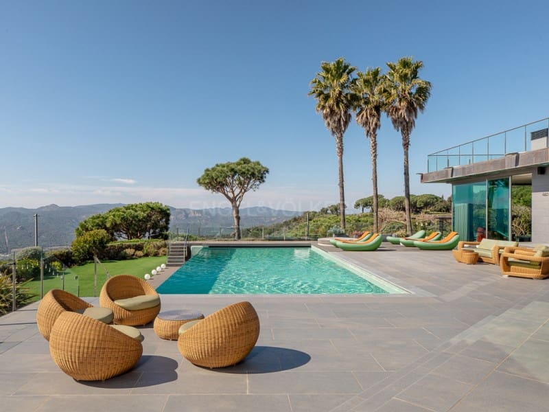 11 Zimmer Villa zu verkaufen in Platja d'Aro mit Pool - 8.800.000 € (Ref: 9719811)