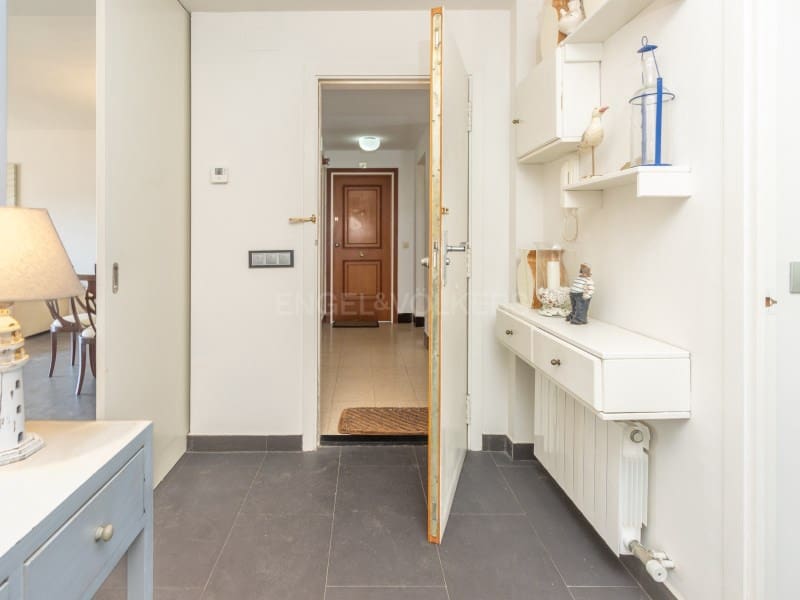 3 slaapkamer Flat te koop in Lloret de Mar met zwembad - € 478.000 (Ref: 9726666)