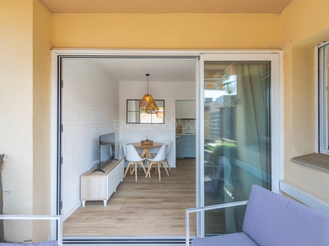 1 slaapkamer Appartement te koop in Platja d'Aro, Castell-Platja d'Aro met garage - € 239.000 (Ref: 9731995)