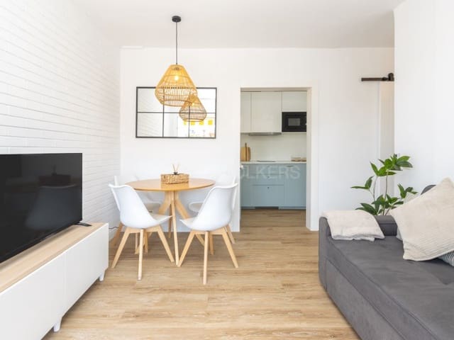 1 slaapkamer Appartement te koop in Platja d'Aro, Castell-Platja d'Aro met garage - € 239.000 (Ref: 9731995)