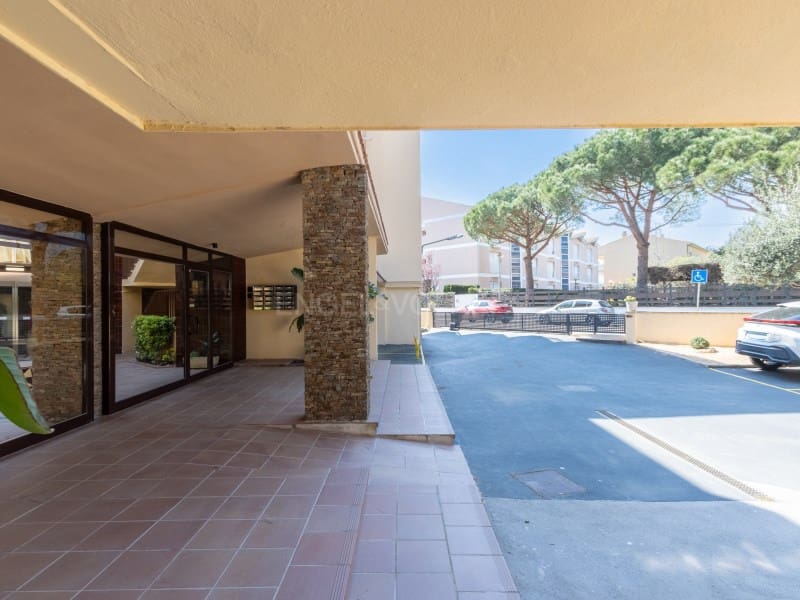 1 bedroom Apartment for sale in Platja d'Aro with garage - € 239,000 (Ref: 9731995)