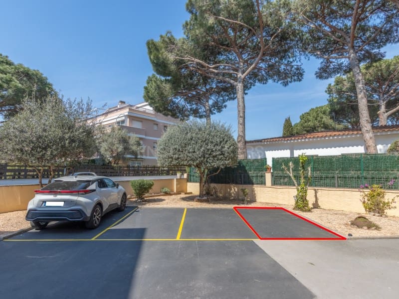 1 bedroom Apartment for sale in Platja d'Aro with garage - € 239,000 (Ref: 9731995)