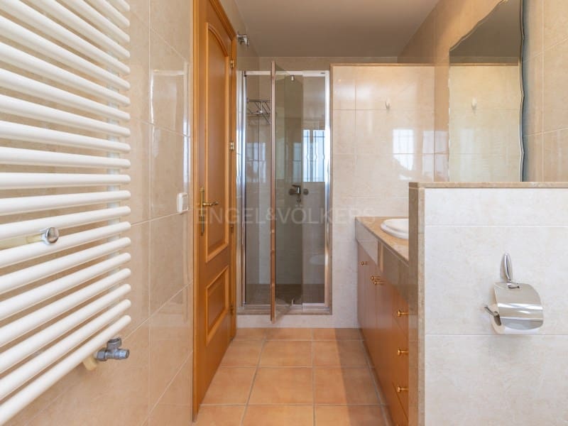 4 slaapkamer Villa te koop in Platja d'Aro met zwembad garage - € 990.000 (Ref: 9731996)