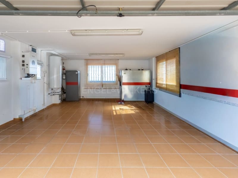 4 slaapkamer Villa te koop in Platja d'Aro met zwembad garage - € 990.000 (Ref: 9731996)