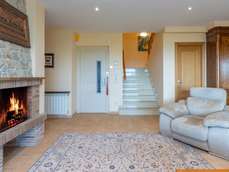 4 slaapkamer Villa te koop in Platja d'Aro met zwembad garage - € 990.000 (Ref: 9731996)