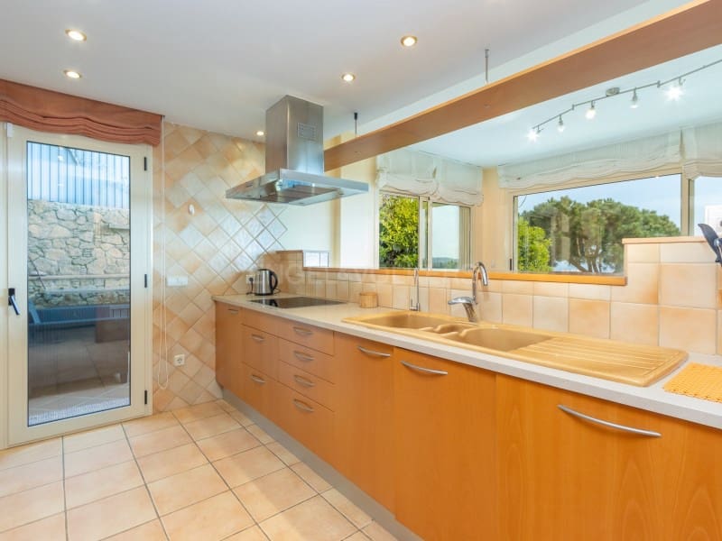 4 slaapkamer Villa te koop in Platja d'Aro met zwembad garage - € 990.000 (Ref: 9731996)