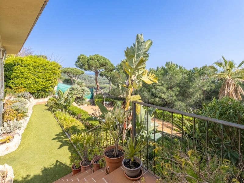 4 slaapkamer Villa te koop in Platja d'Aro met zwembad garage - € 990.000 (Ref: 9731996)