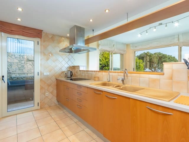 4 chambre Villa/Maison à vendre à Platja d'Aro, Castell-Platja d'Aro avec piscine garage - 990 000 € (Ref: 9731996)