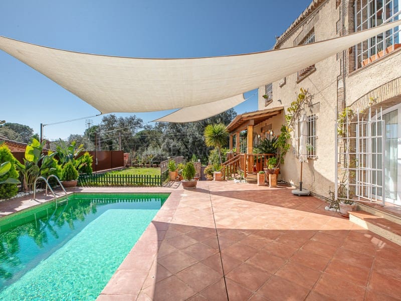 4 bedroom Villa for sale in Platja d'Aro with pool garage - € 1,500,000 (Ref: 9735466)