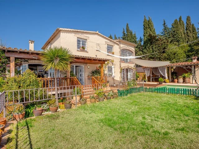 4 bedroom Villa for sale in Platja d'Aro, Castell-Platja d'Aro with pool garage - € 1,500,000 (Ref: 9735466)