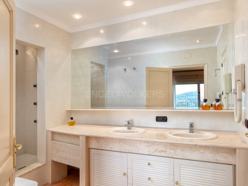 4 Zimmer Villa zu verkaufen in Begur - 870.000 € (Ref: 9735467)