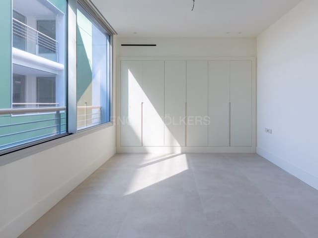 Piso de 3 habitaciones en Platja d'Aro, Castell-Platja d'Aro en venta con garaje - 1.260.000 € (Ref: 9738448)