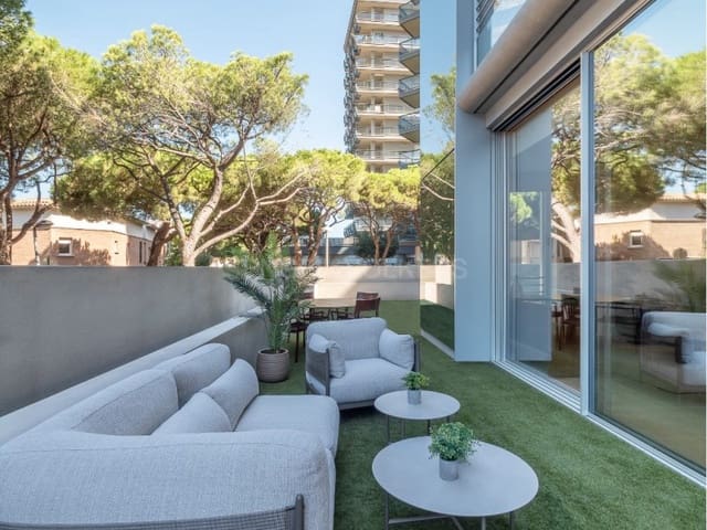 2 makuuhuone Asunto myytävänä paikassa Platja d'Aro, Castell-Platja d'Aro mukana 
autotalli - 870 000 € (Ref: 9741659)