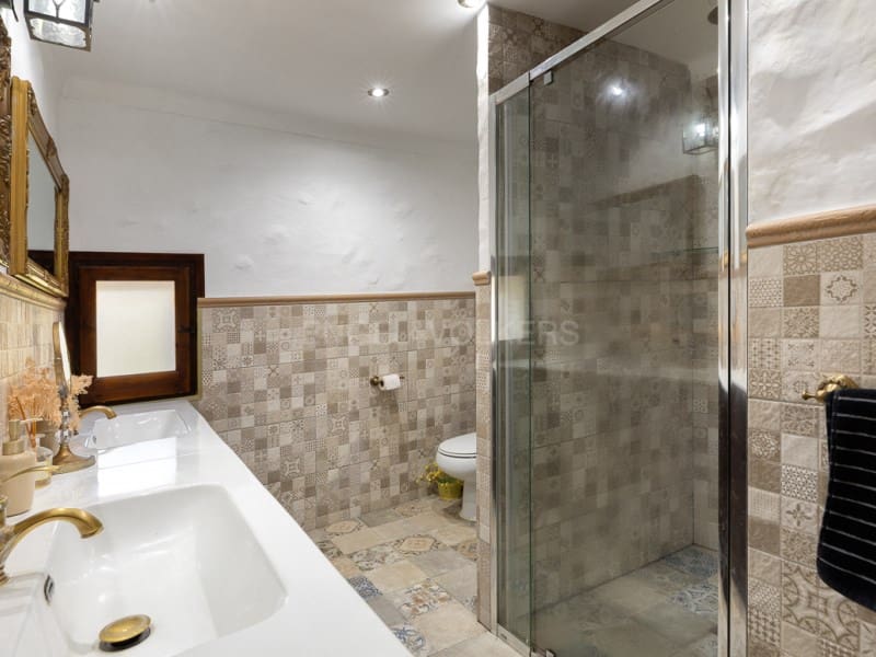 10 soveværelse Villa til salg i Castell d'Aro med garage - € 830.000 (Ref: 9751878)