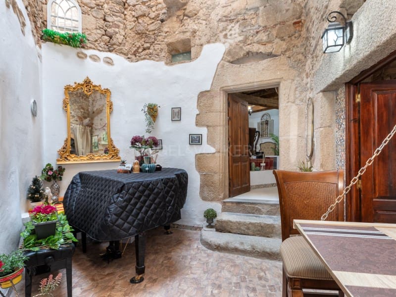 10 soveværelse Villa til salg i Castell d'Aro med garage - € 830.000 (Ref: 9751878)