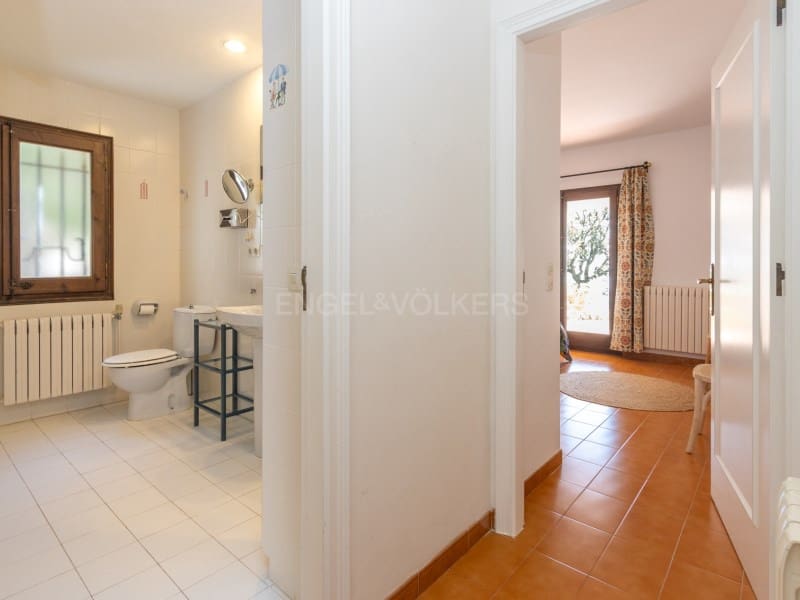 8 chambre Villa/Maison à vendre à Platja d'Aro avec piscine garage - 1 350 000 € (Ref: 9758818)