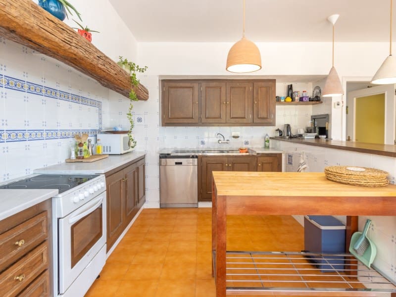 8 chambre Villa/Maison à vendre à Platja d'Aro avec piscine garage - 1 350 000 € (Ref: 9758818)