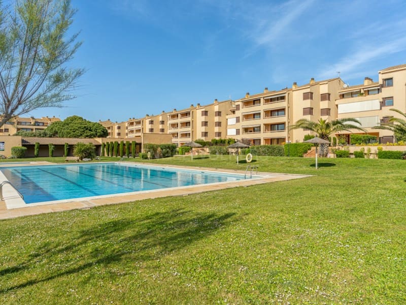 2 camera da letto Appartamento in vendita in Pals con piscina garage - 530.000 € (Rif: 9777954)