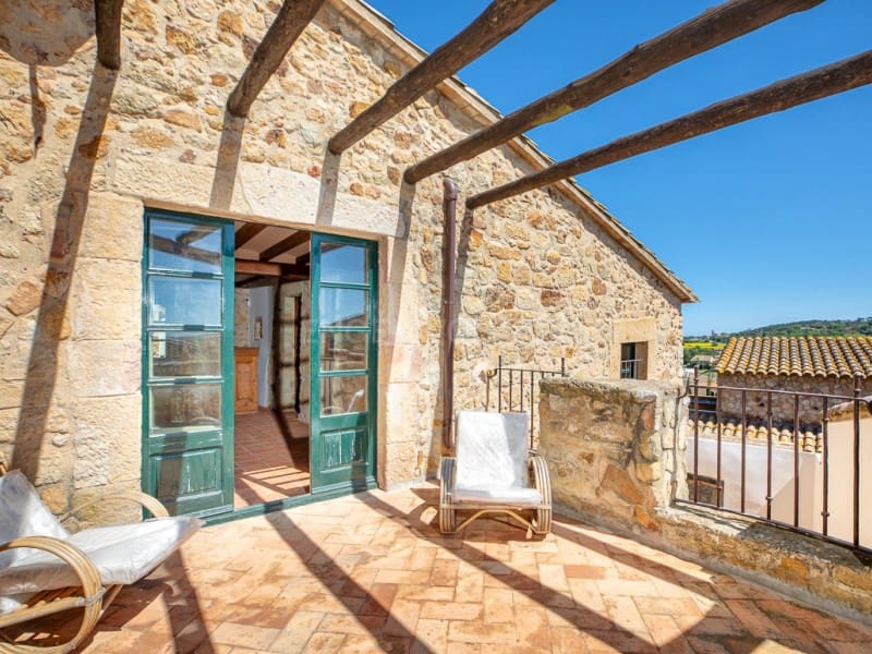 5 bedroom Villa for sale in Pals with pool garage - € 1,150,000 (Ref: 9783711)