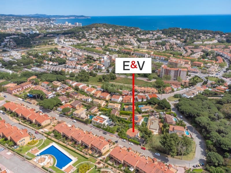 3 sovrum Villa till salu i Sant Feliu de Guixols med pool garage - 835 000 € (Ref: 9796980)