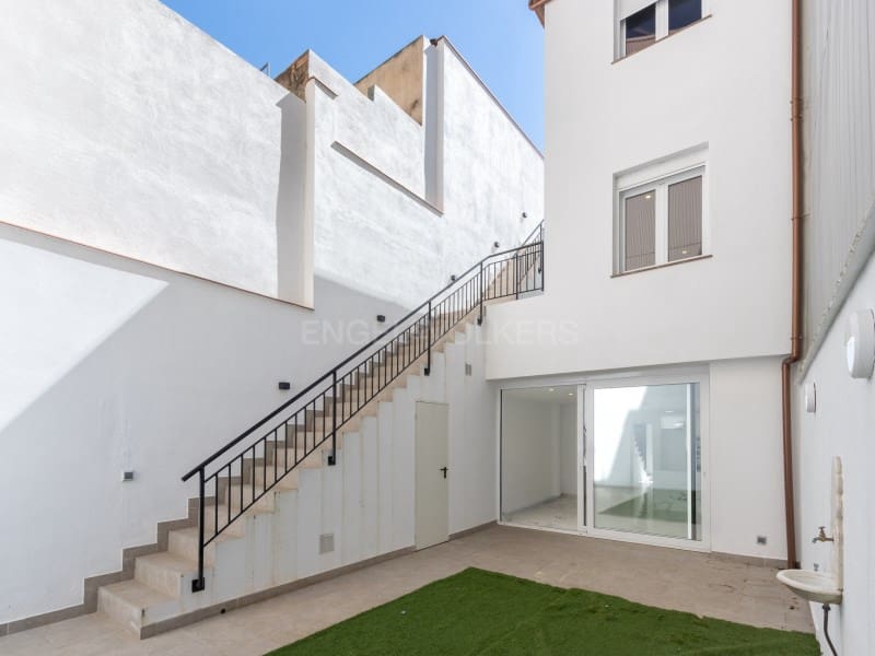 5 makuuhuone Huvila myytävänä paikassa Blanes - 575 000 € (Ref: 9806364)