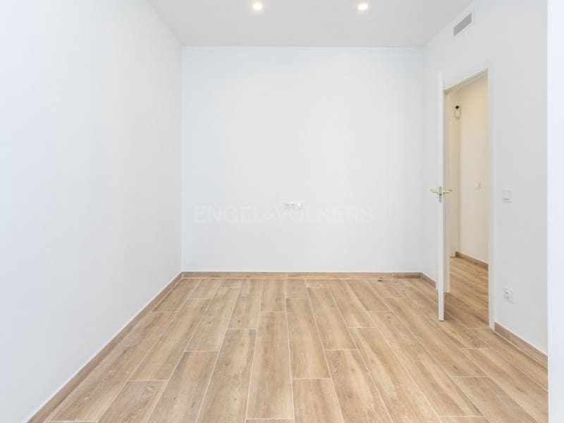 5 makuuhuone Huvila myytävänä paikassa Blanes - 575 000 € (Ref: 9806364)