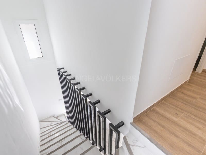 5 makuuhuone Huvila myytävänä paikassa Blanes - 575 000 € (Ref: 9806364)