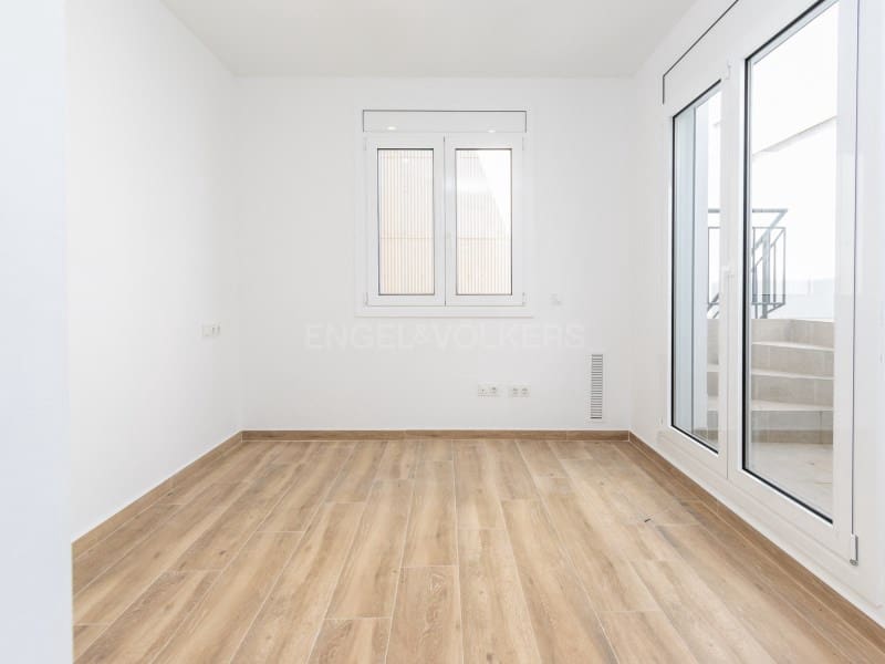 5 makuuhuone Huvila myytävänä paikassa Blanes - 575 000 € (Ref: 9806364)