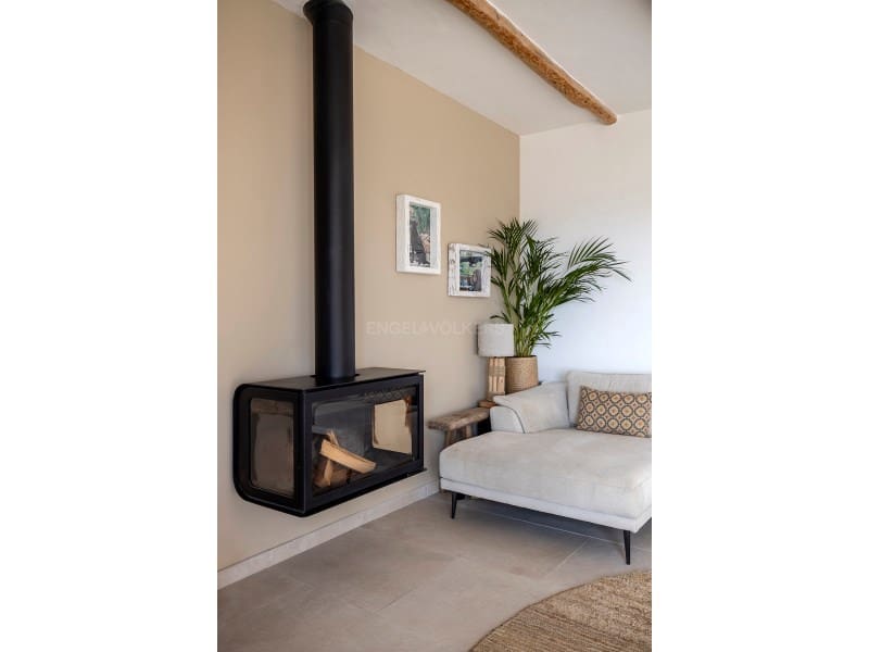 5 slaapkamer Villa te koop in Vall-llobrega met zwembad garage - € 1.975.000 (Ref: 9806370)