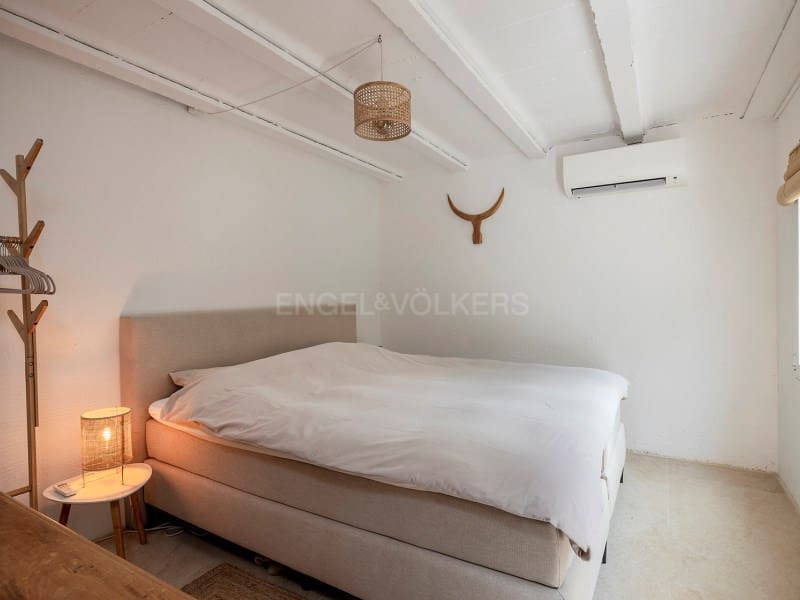 5 slaapkamer Villa te koop in Vall-llobrega met zwembad garage - € 1.975.000 (Ref: 9806370)