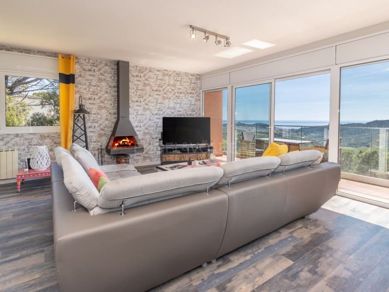 3 soveværelse Villa til salg i Sant Feliu de Guixols med swimmingpool garage - € 645.000 (Ref: 9806372)