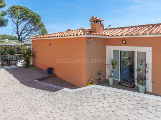 3 soveværelse Villa til salg i Sant Feliu de Guíxols med swimmingpool garage - € 645.000 (Ref: 9806372)