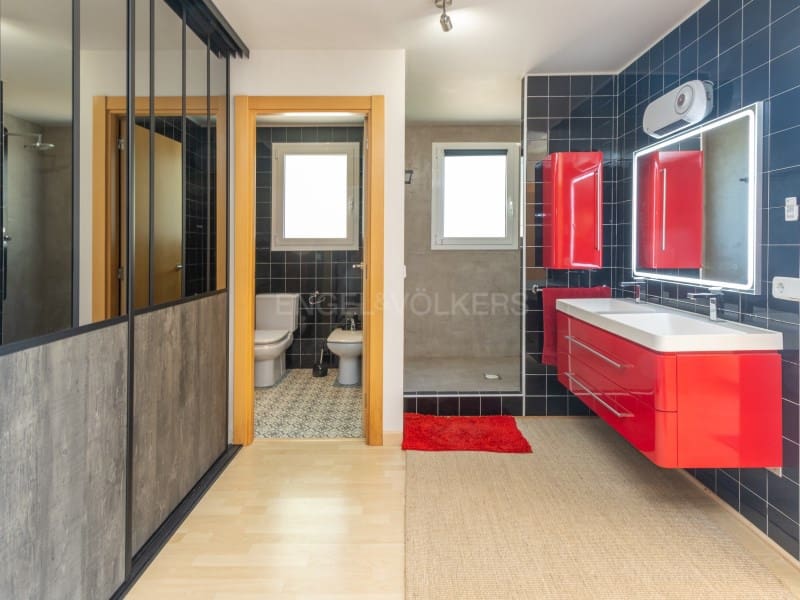 3 soveværelse Villa til salg i Sant Feliu de Guixols med swimmingpool garage - € 645.000 (Ref: 9806372)