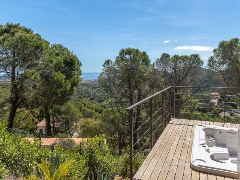 3 soveværelse Villa til salg i Sant Feliu de Guixols med swimmingpool garage - € 645.000 (Ref: 9806372)