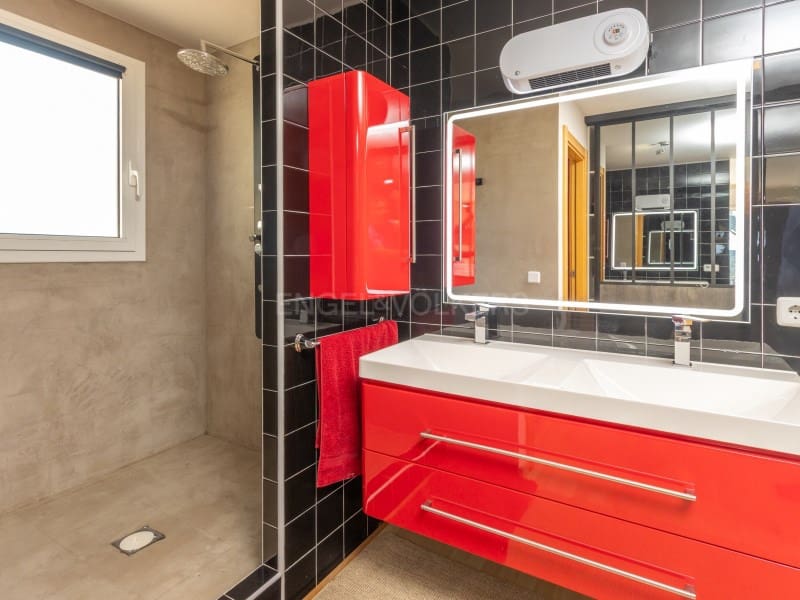 3 soveværelse Villa til salg i Sant Feliu de Guixols med swimmingpool garage - € 645.000 (Ref: 9806372)