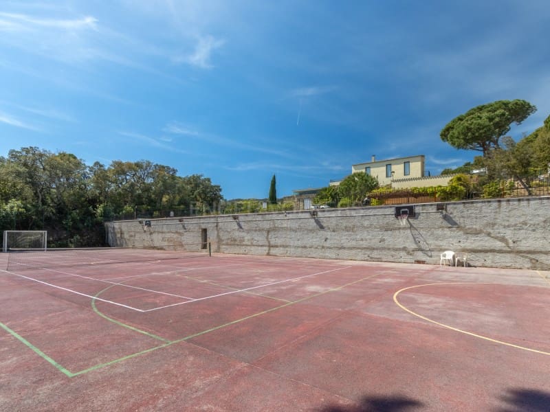 3 soveværelse Villa til salg i Sant Feliu de Guixols med swimmingpool garage - € 645.000 (Ref: 9806372)