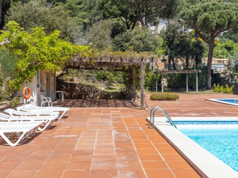 3 soveværelse Villa til salg i Sant Feliu de Guixols med swimmingpool garage - € 645.000 (Ref: 9806372)