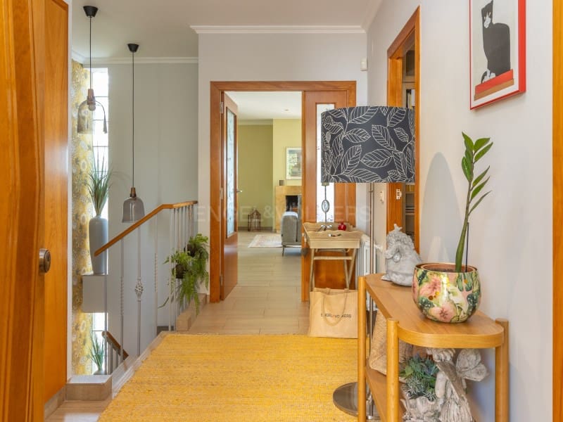 5 Zimmer Villa zu verkaufen in Lloret de Mar mit Pool Garage - 790.000 € (Ref: 9808010)