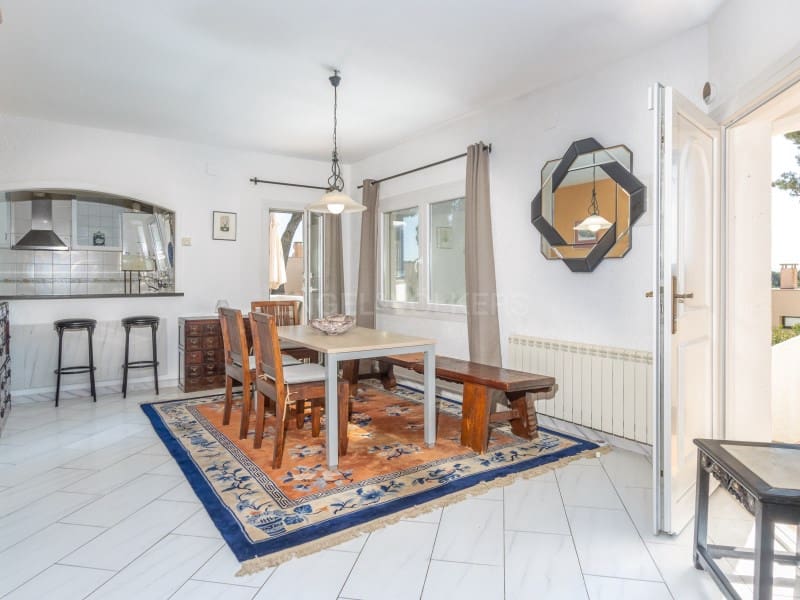 4 soveværelse Villa til salg i L'Escala - € 720.000 (Ref: 9811473)