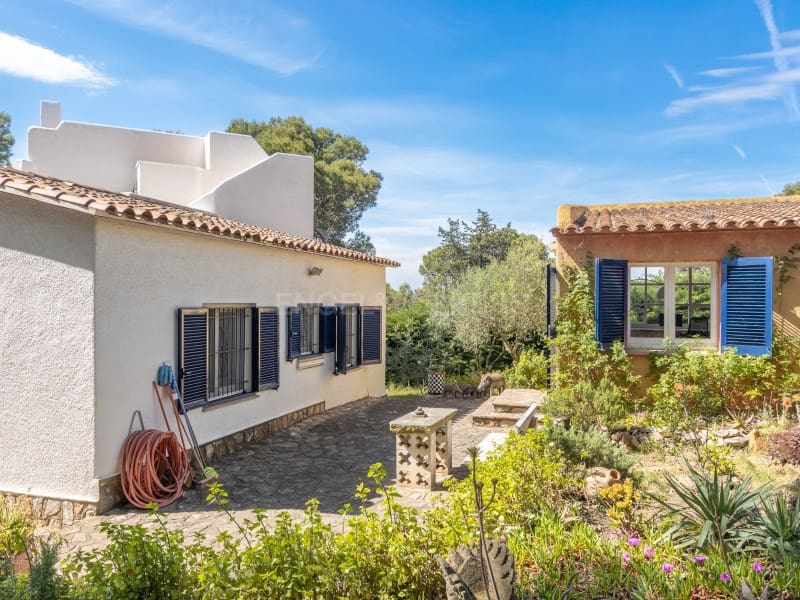4 soveværelse Villa til salg i L'Escala - € 720.000 (Ref: 9811473)