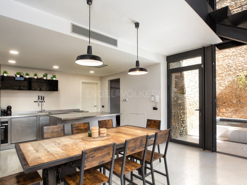4 soverom Hus til salgs i L'Armentera med svømmebasseng garasje - € 615 000 (Ref: 9817964)