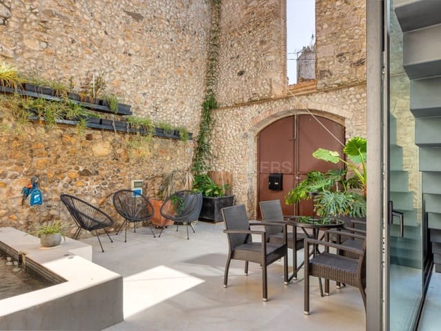 4 soverom Hus til salgs i L'Armentera med svømmebasseng garasje - € 615 000 (Ref: 9817964)