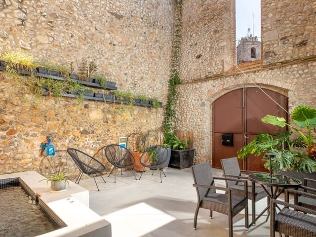 4 soverom Hus til salgs i L'Armentera med svømmebasseng garasje - € 615 000 (Ref: 9817964)