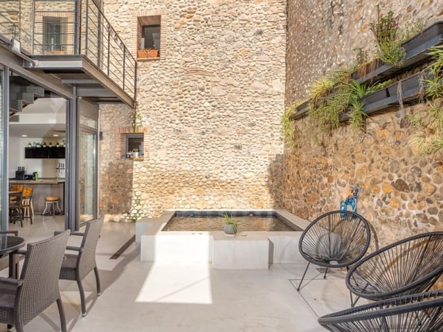 4 soverom Hus til salgs i L'Armentera med svømmebasseng garasje - € 615 000 (Ref: 9817964)