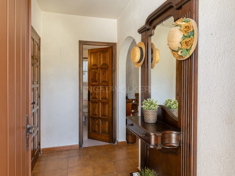 3 slaapkamer Huis te koop in Pals met zwembad garage - € 650.000 (Ref: 9817965)