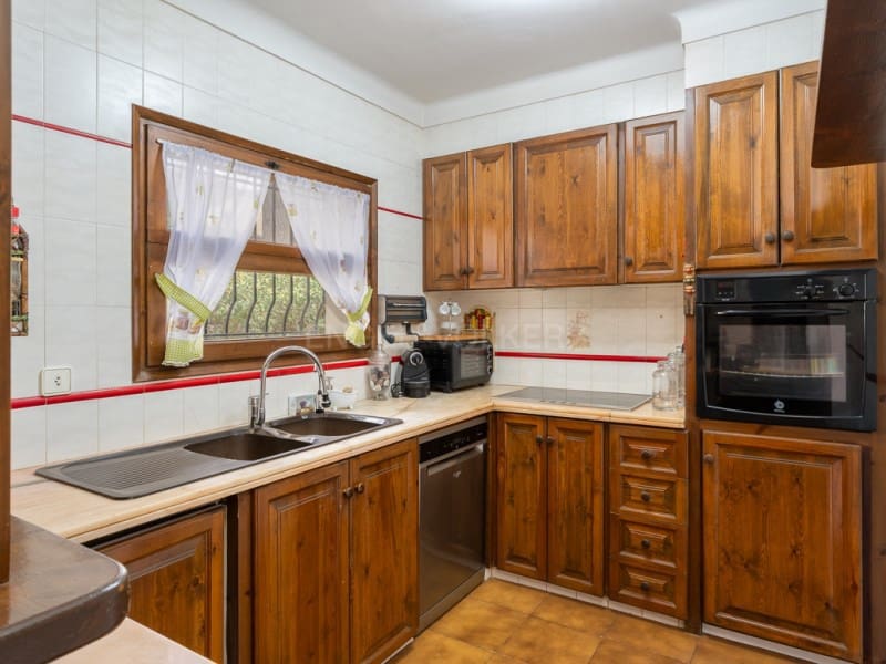 3 slaapkamer Huis te koop in Pals met zwembad garage - € 650.000 (Ref: 9817965)