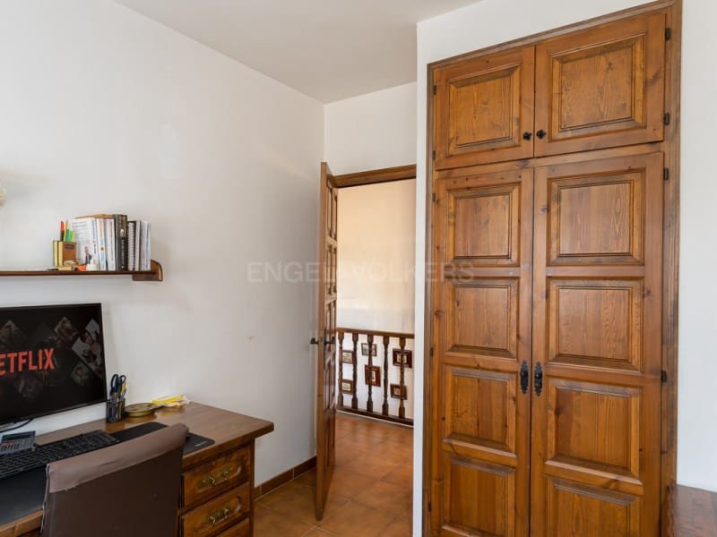 3 slaapkamer Huis te koop in Pals met zwembad garage - € 650.000 (Ref: 9817965)