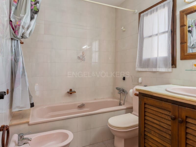 3 slaapkamer Huis te koop in Pals met zwembad garage - € 650.000 (Ref: 9817965)