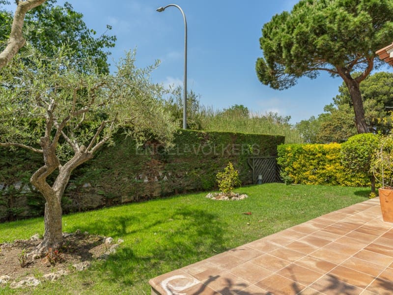 3 slaapkamer Huis te koop in Pals met zwembad garage - € 650.000 (Ref: 9817965)