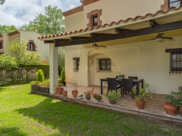 3 slaapkamer Huis te koop in Pals met zwembad garage - € 650.000 (Ref: 9817965)